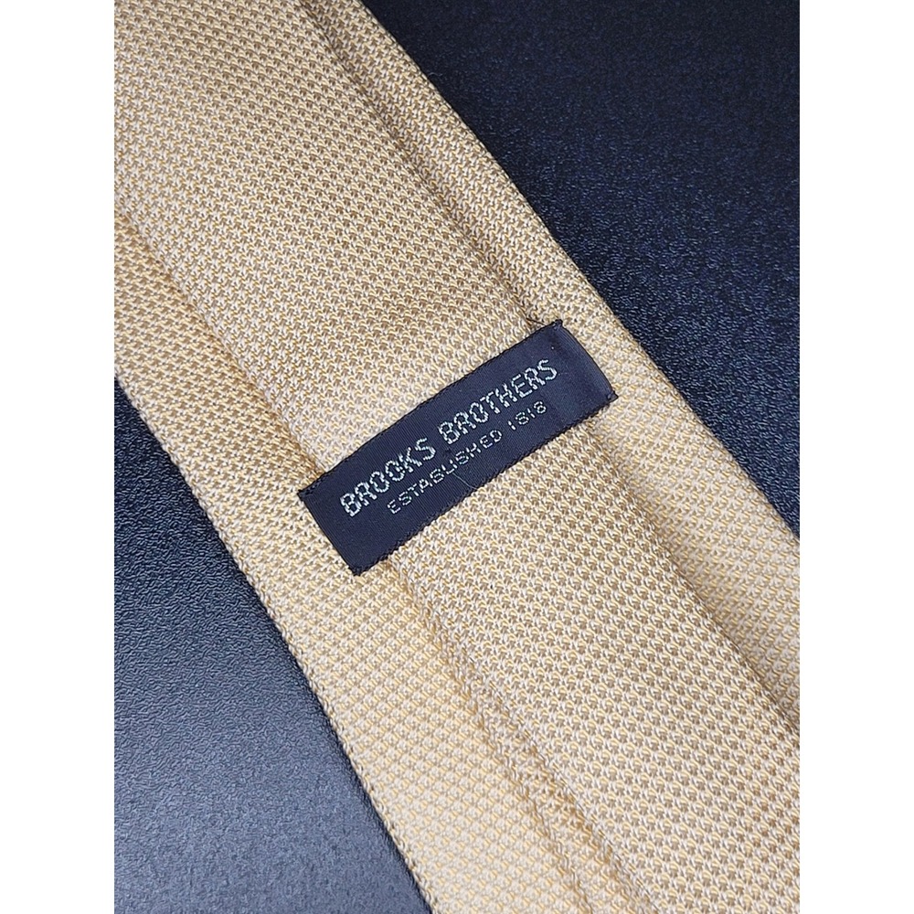 Brooks Brothers Silk Tie Tan Gold Grenadine Handmade USA 3.25
